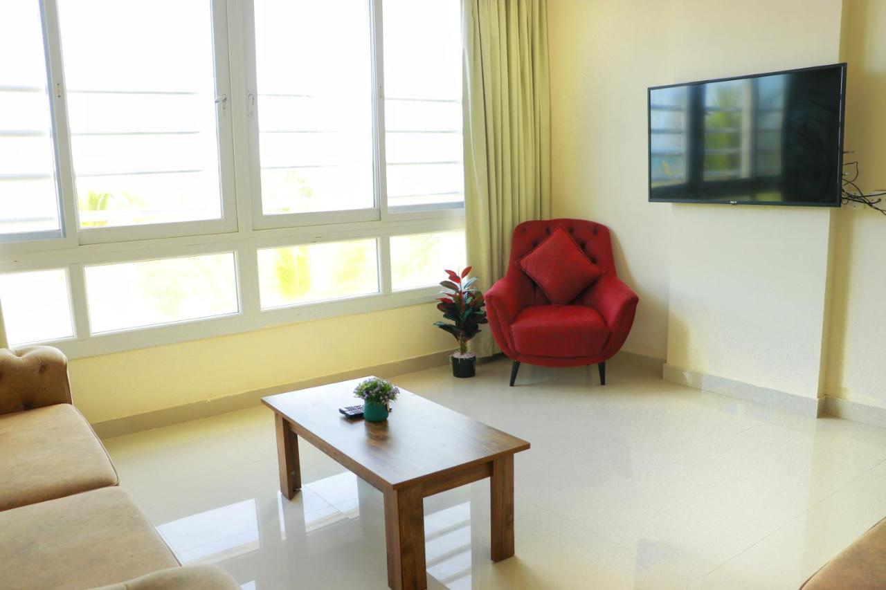 Almansor Furnished Apartment 3 Salalah Exterior foto